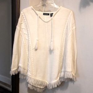 DeRothchild cream poncho